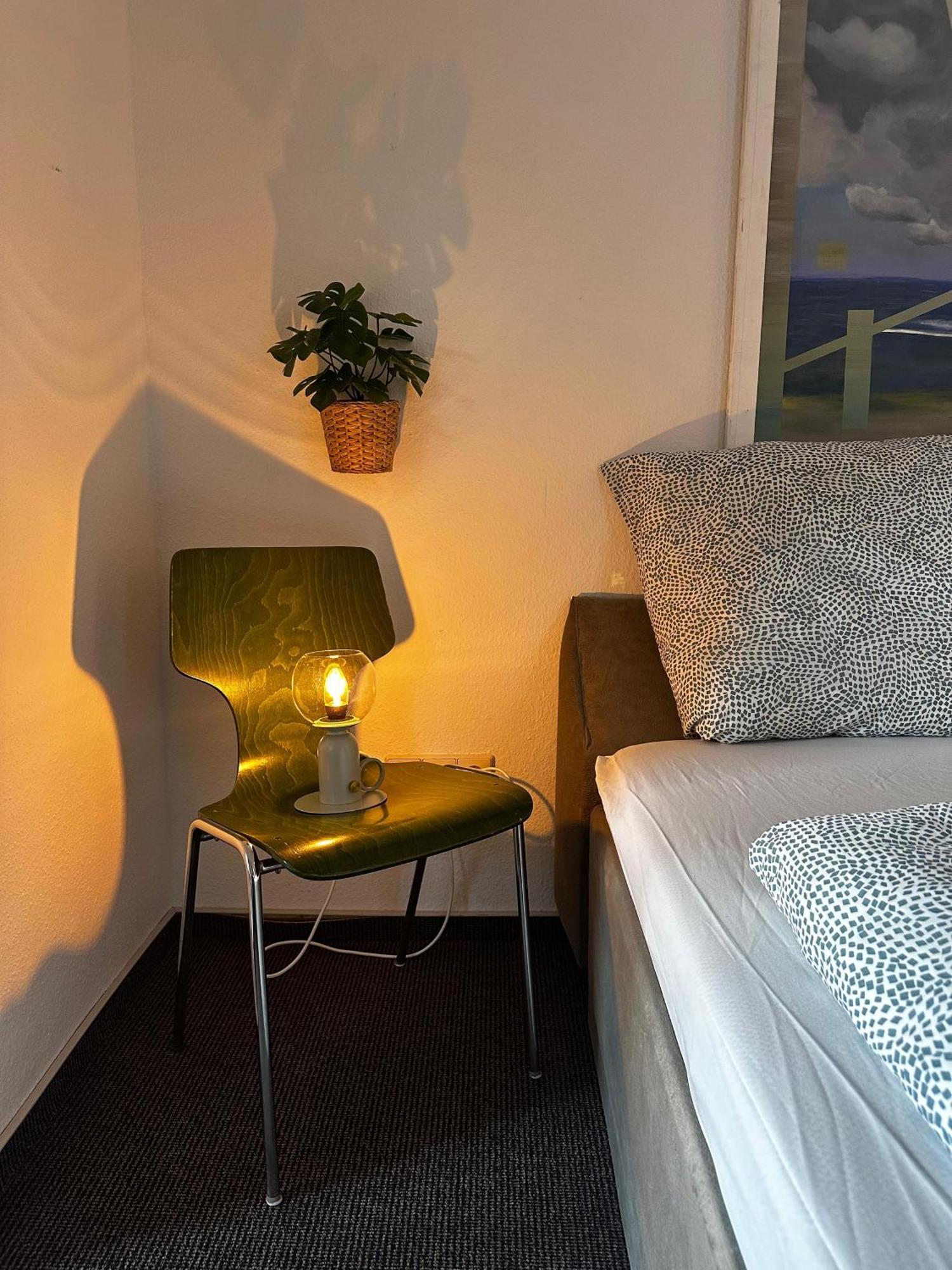 Maisonettewohnung Im Loft Stil Mit Wunderschoener Terrasse カールスルーエ エクステリア 写真